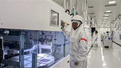 L'usine de production de panneaux solaires de 4,3 gw en Inde mis en service